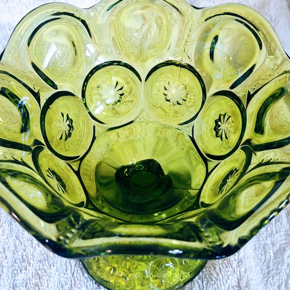 Vintage L. E. Smith Green Glass Footed Compote/Candy/Nut Dish Moon & Stars/MCM - Picture 12 of 16